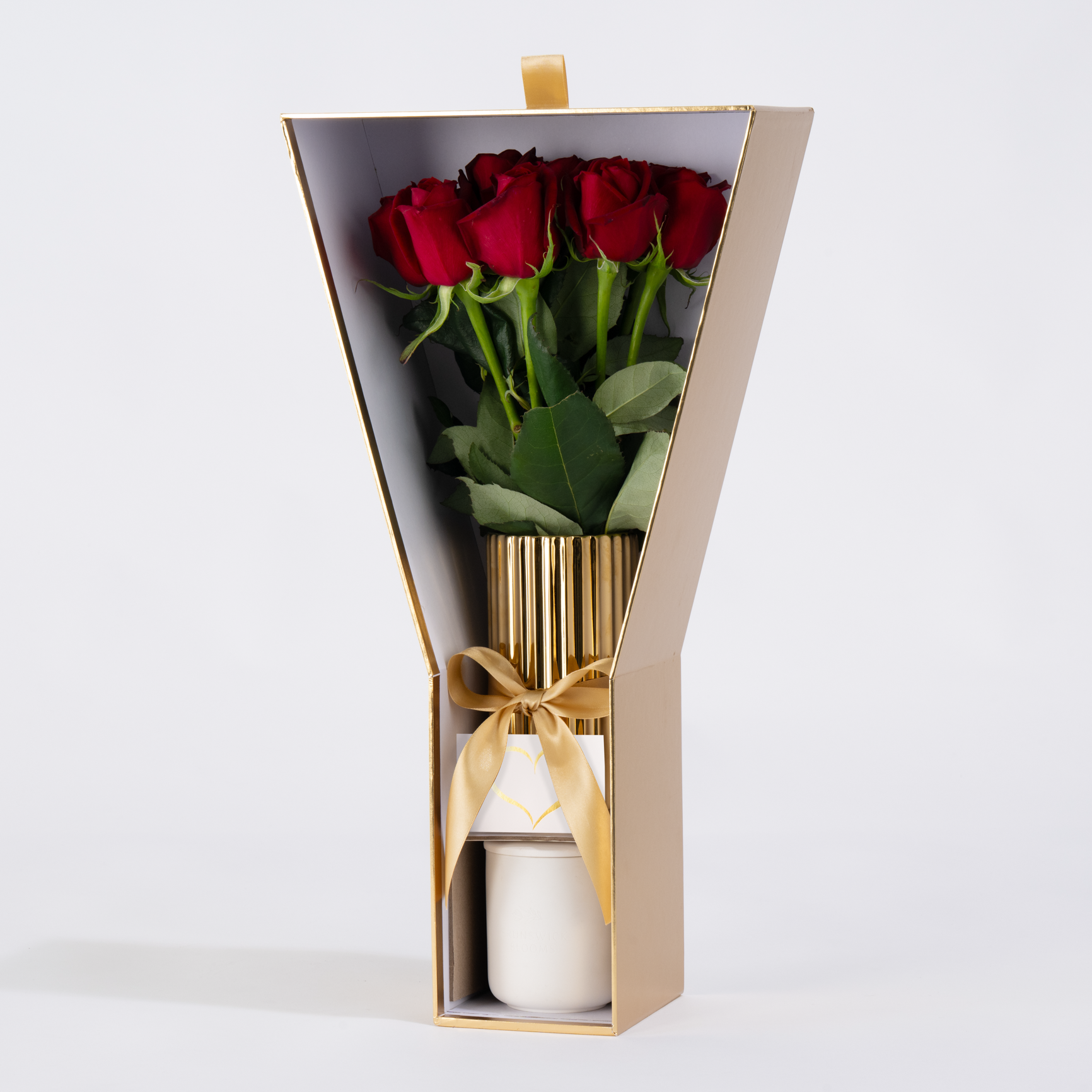 Valentineβs Day Exclusive: Luxe Gold Rose Gift Box
